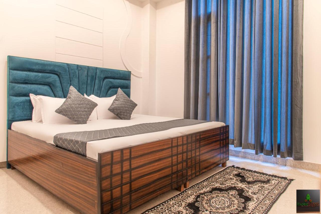 The Hillside Inn Kasauli By Exotic Stays Экстерьер фото