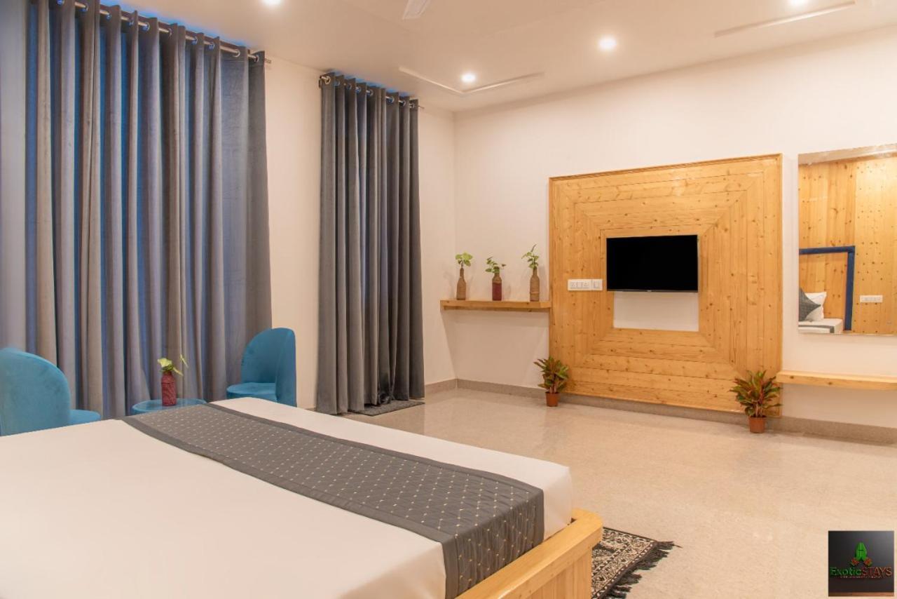 The Hillside Inn Kasauli By Exotic Stays Экстерьер фото